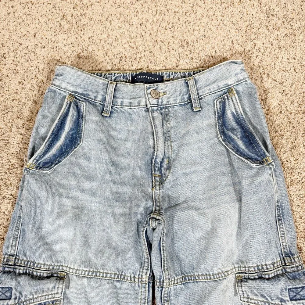 Aeropostale Women’s‎ Low-Rise Streetwear Light Wash Cargo Jeans Size Small